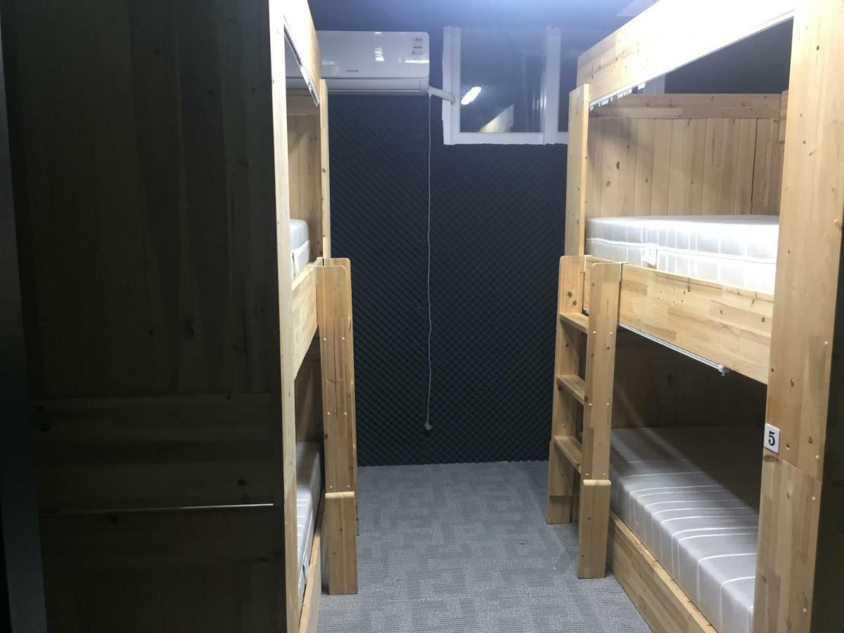 The Core Albergue Сеул Екстериор снимка